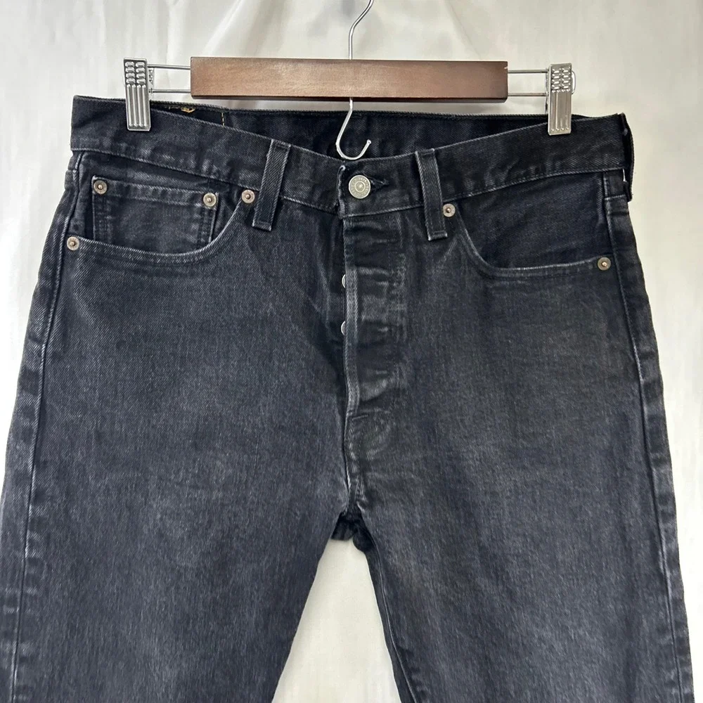 Levi's 501 Original Jeans Mens 32x32 Black Button Fly Straight Leg Denim